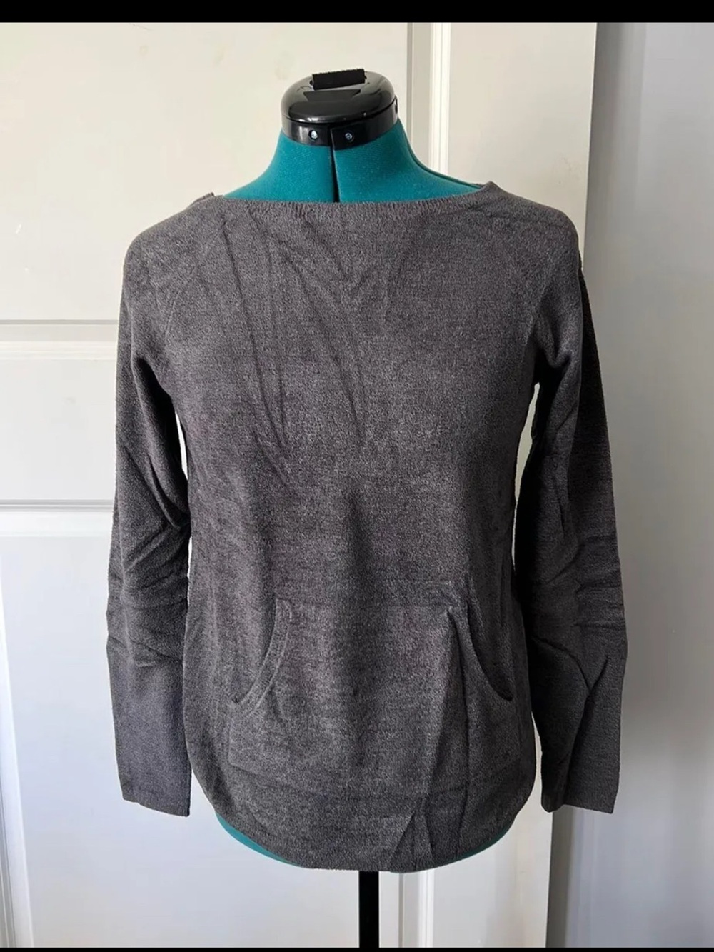 Barefoot Dreams Charcoal Gray Crewneck Pullover with Front Pocket